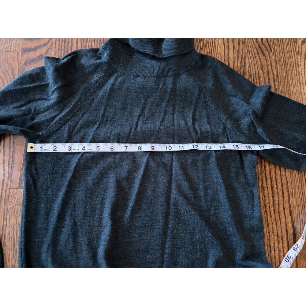 Pendleton 100% Merino Wool Turtleneck Sweater Green Women's Sz Small Classic - Picture 8 of 10